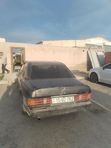 mersedes 211: Mercedes-Benz 190 (W201) sedan 1.8 mexanika oz adimdi, tecili satilir — 3