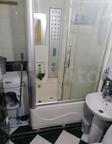 qaraj satilir: 3 otaqlı, Yeni tikili, 53 kv. m — 6