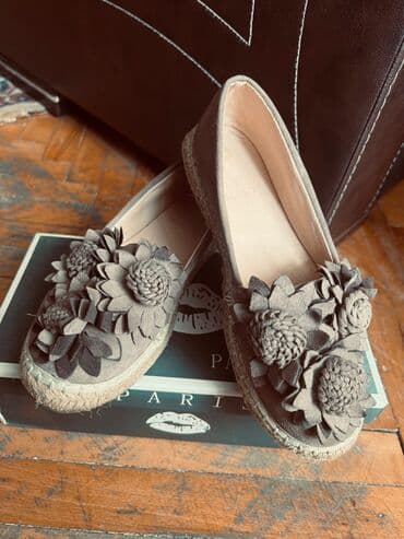 ayyaqabı: Baletkalar, Ölçü: 37, İşlənmiş — 1