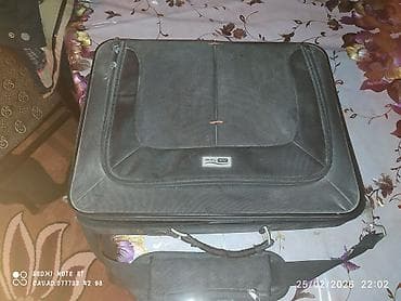 Acer: ASUS noutbuk + çanta və aksesuarlar dəsti - Model: ASUS (seriya — 1