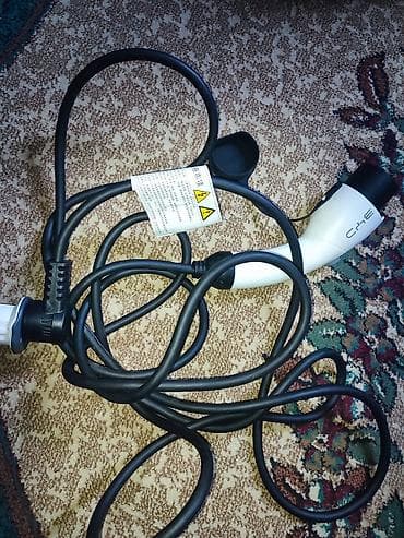 Elektrik avtomobili üçün AC şarj kabeli TECILI SATILIR ENDIRIM VAR -