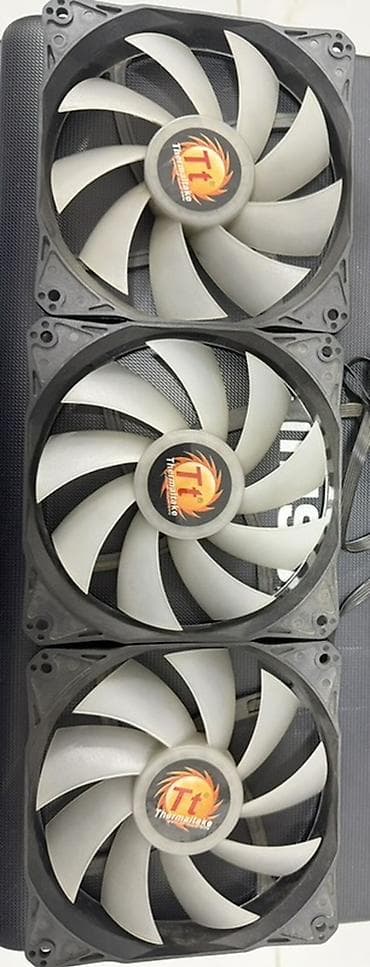 Thermaltake 120 mm korpus soyuducu fanları – set - Brend/model — 2