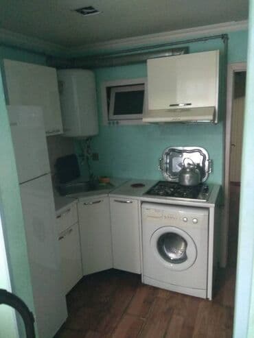 найти квартиру в аренду: Mənzil kirayə verilir. 5.2 mər, 2 otaq, 60 kv. Koperasiya — 3