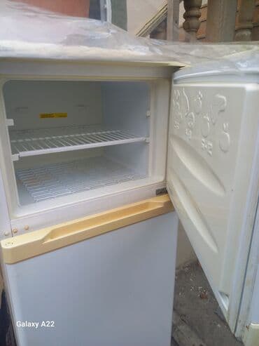 2 qapılı Beko Soyuducu Satılır, rəng - Ağ — 4