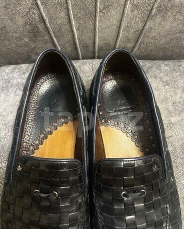 a class makasin qiymeti: Utes kisi ayaqqabisi. ideal veziyetdedi. razmer gelmediyine gore — 2