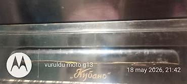 ucuz gitara: Piano – qara rəngdə korpus, klassik dizayn. MODELİ ,Kuban" Texniki — 9