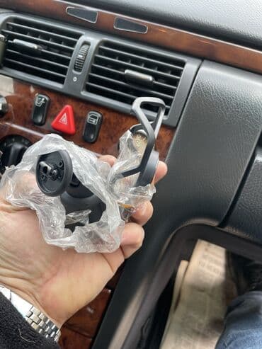 шины 13: Nokia telefonu ücün.Maşin aksesuarı.Tazadir.2 adadir. biri 13 azn — 12