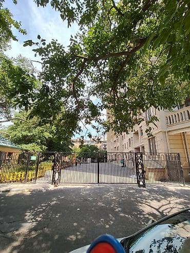 gence emlak ev: Yasamal, 3 otaqlı, Yeni tikili, m. İnşaatçılar, 80 kv. m — 2