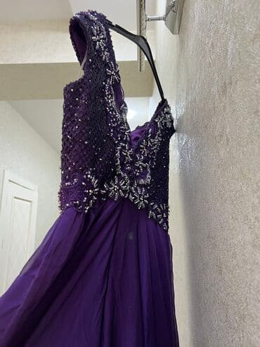 Toy paltarları və aksesuarları: Ziyafet paltaridi 350 azn alinib, 1 defe geyinilib — 4