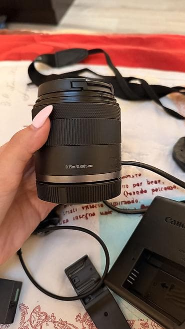 canon eos 2000d: Satılır: Canon EOS R50 V (Yeni vəziyyətdə) Canon EOS R50 V kamera — 7