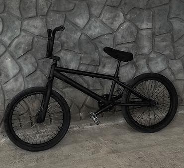 yeni velosiped satisi: Bmx satilir ideal veziyetdedir hecbir problemi çatı falan yoxdur — 1