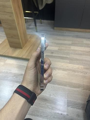 Elektronika: IPhone 13 Pro, Gümüşü — 2