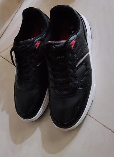 Kinetix SportStyle kişi krossovkası - Ölçü: 40 (daxili etiketi ilə) -