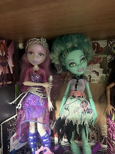 Monster High kolleksiya kuklaları
clawdeen satilib lalafo.az -da Monster High kolleksiya kuklaları
clawdeen satilib