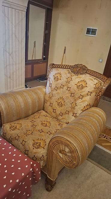Klassik üslubda qonaq otağı mebel dəsti Münasib qiymətə satılır — 5