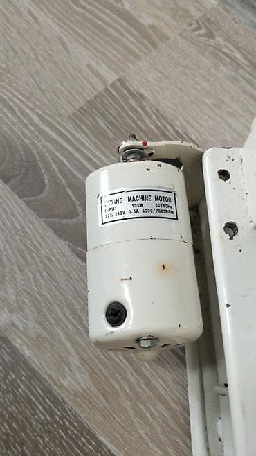 vending machine: Sənaye tipli tikiş maşını üçün elektrik mühərriki və pedal komplekti — 2