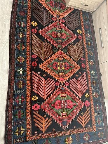 qədim xalca alıram: Qədimi toxunma xalçadır. Qiymətini başı çıxanlar bilir — 1