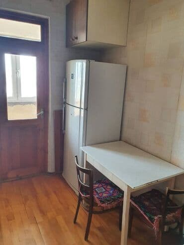 evlər bakı: Bakı, 3 otaqlı, Köhnə tikili, m. Əhmədli, 80 kv. m — 9