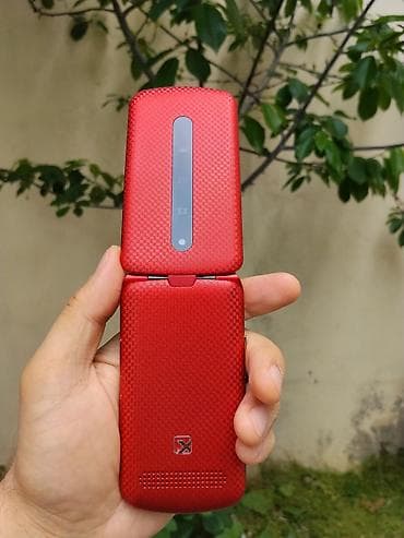 TeXet qapaqlı mobil telefon – qırmızı rəng Xüsusiyyətlər: - Korpus
