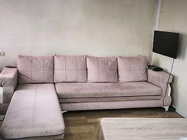 rumıniya mebeli: Künc divanı – L formalı, geniş oturacaqlı, 4 iri bel yastığı ilə — 3