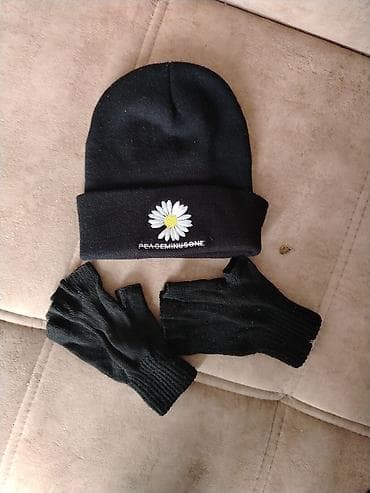 Çantalar: Qış aksessuar dəsti – papaq və barmaqsız əlcək - Rəng: qara - — 1