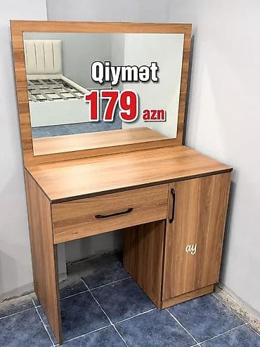 туалетный столик комод: Taxta naxışlı makiyaj masası güzgü ilə. Model böyük düzbucaqlı güzgü — 1
