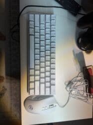 Mexanik Oyun klavyaturası ve Gaming Mouse
1-ci əl işlədilməyib lalafo.az -da Mexanik Oyun klavyaturası ve Gaming Mouse
1-ci əl işlədilməyib