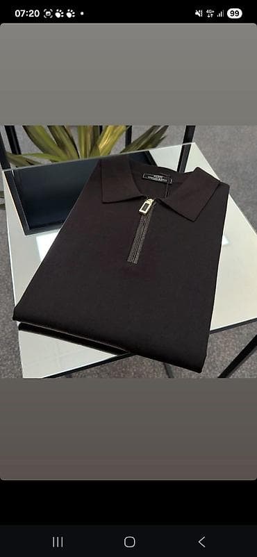 Məhsul: Kişi trikotaj polo köynəyi - Dizayn: Klassik polo yaxa, ön