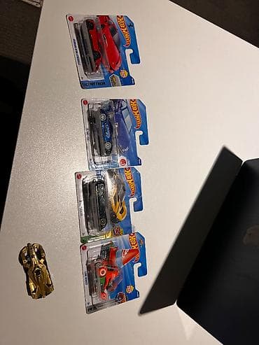 dvd diskler: Ferrari, 2025 il, 1:64, Dəmir, Ünvandan götürmə — 1