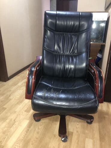 купить кресло для офиса: Rahat ofis kreslosu – klassik dizayn - Material: qara eko‑dəri — 1