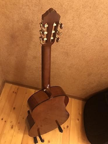 gitara ders: Yamaha c80 Fishmann ekvalayzer Qoyulub Custom yigilib Hem gozeldir Hel — 10
