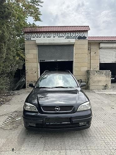 mercedes 180 b: Opel Astra: 2 l | 1998 il 437306 km Universal — 1