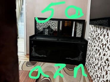 Спальные гарнитуры: С зеркалом — 1