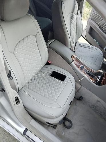 2000 bmw 320i: Mercedes-Benz E-Class: 2.7 l | 2002 il Sedan — 6