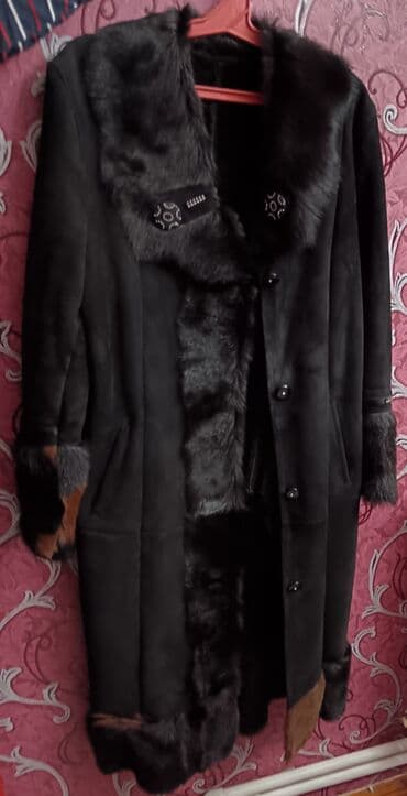 türk istehsalı olan qadın şubaları: Kürk, rəng - Qara — 4