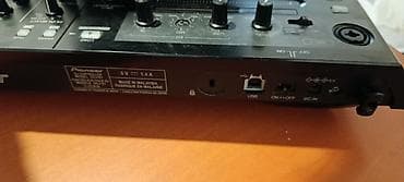 Pioneer DDJ-S1 DJ Controller - 2 deckli, inteqrə olunmuş 4 kanallı — 3