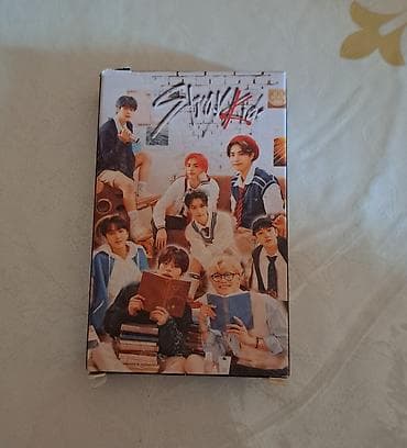 (Dənəsi 30 qəpik,Hamısı biryerdə 3,50) Stray Kids kolleksiya seti – — 1