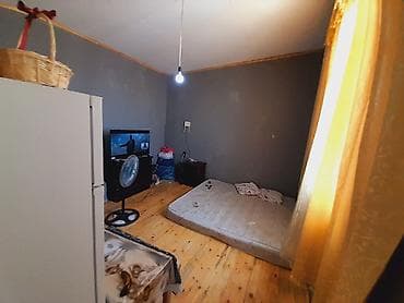Həyət evləri və villaların satışı: Qobuda 1 nomreli mekdebin arxasinda 500 m mesafede öz evimdir — 3