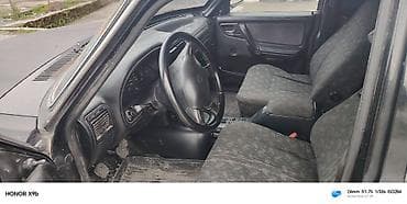 lokbatan heyet evler: QAZ 31029 Volga: 2.4 l | 1994 il 2585000 km Sedan — 6