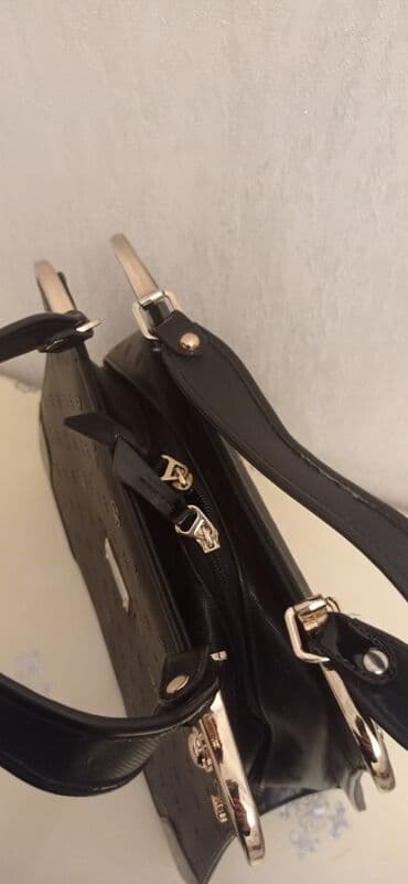 белые женские сумки: Сумка с короткой ручкой — 4