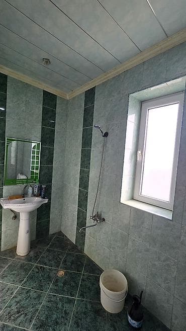 memar ecemide ev alqi satqisi: 2 mərtəbəli həyət evi - Tikili: daş divarlı, möhkəm konstruksiya; — 7