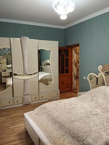 Sumqayit seheri Corat qesebesinde Cume mescidinin yaxınlığında, (12 ve — 1