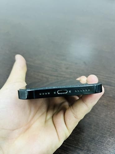 14 pro max: IPhone 14 Pro Max, 128 GB, Qara, Face ID — 5