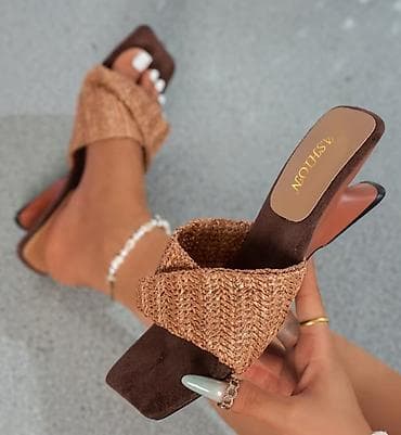 Qadın üçün sandal – toxunma üstdən keçən kəmərli
Wp 0517492415 lalafo.az -da Qadın üçün sandal – toxunma üstdən keçən kəmərli
Wp 0517492415