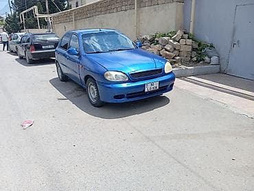 Məhsul: Avtomobil – mavi rəngli sedan (AZ dövlət nömrə nişanı — 5