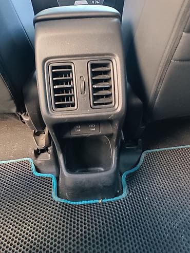 Nəqliyyat: Honda avtomobilinin salonu – geniş və müasir interyer - Dəri — 7
