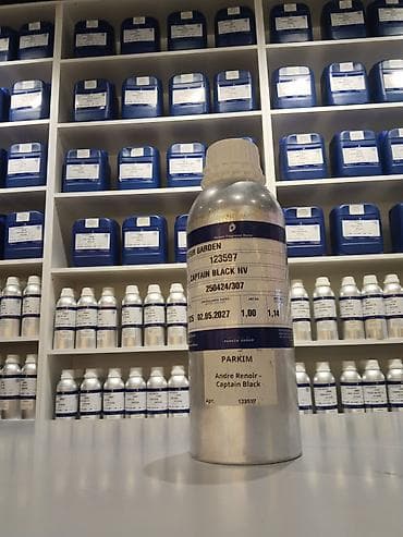 Andre Renoir – Captain Black. 1 qr - 0.10