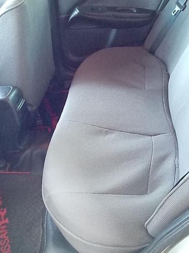 vaz qapi: Nissan Sunny sedan - Kuzov: 4 qapılı sedan, qızılı/metallik rəng - — 7