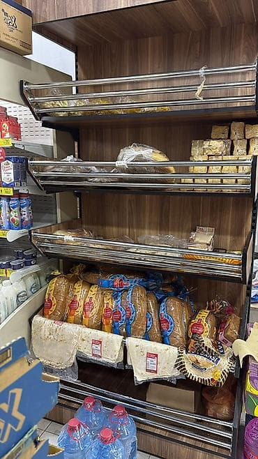 витрина: Mini-market üçün avadanlıq və dolu mal assortimenti Təsvir: - Süd və — 3