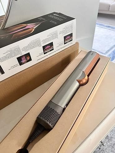 Aristonlar: 💎 Dyson Airstrait – Dubai versiyası Saçı yaşdan quruya birbaşa — 2